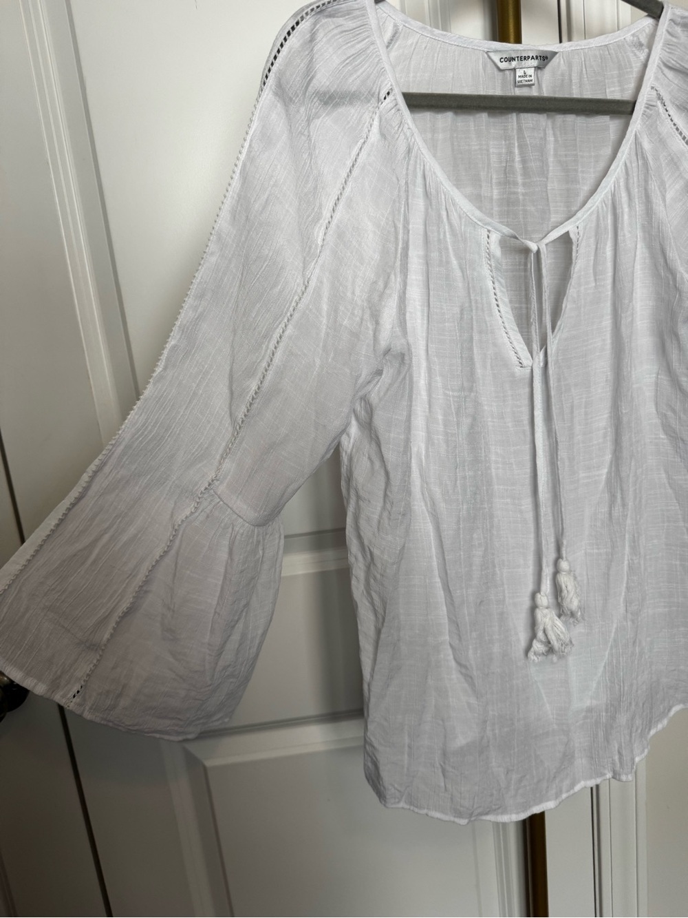 ✨ Boho Chic Counterparts White Peasant Blouse ✨ - Picture 3 of 6